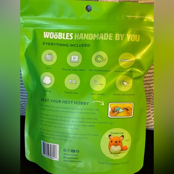 Felix the Fox Crochet Kit - Orange and White - Picture 2 of 2